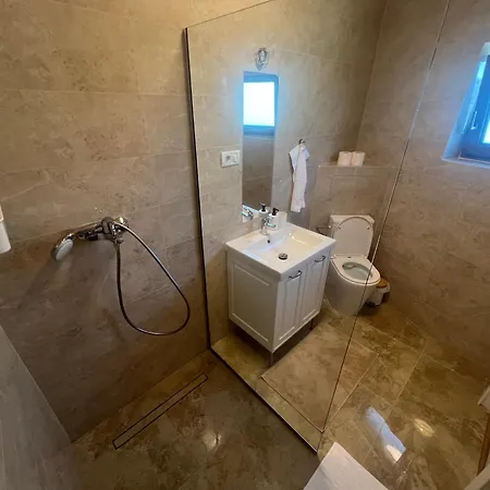 Dubla, Lidia Ii Accommodatie bij particulieren